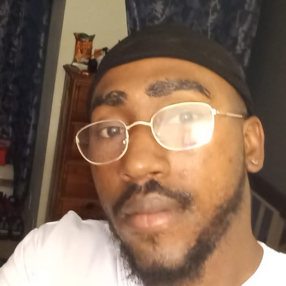 Meet your Posher, Prince - Picture 1 of 1